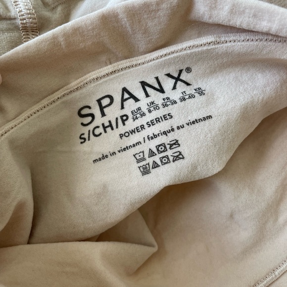Spanx - Picture 4 of 4